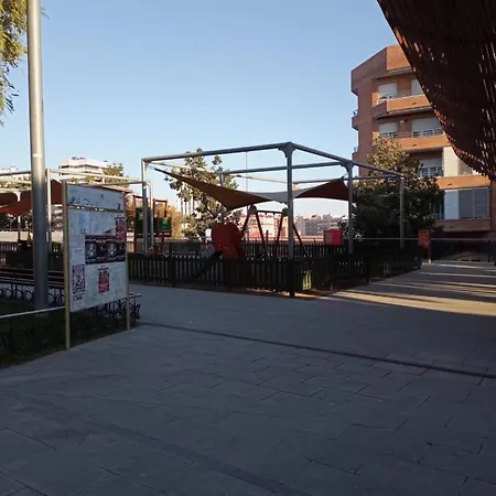 Ahllenrock 6 Pax Near Fira & Bcn Airport - Qr Apartment Cornella de Llobregat Exterior photo