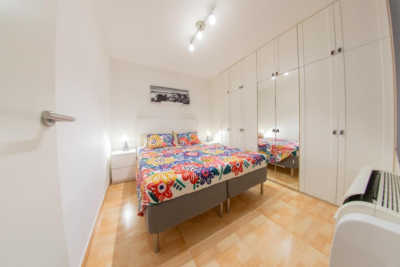 Ahllenrock 6 Pax Near Fira & Bcn Airport - Qr *