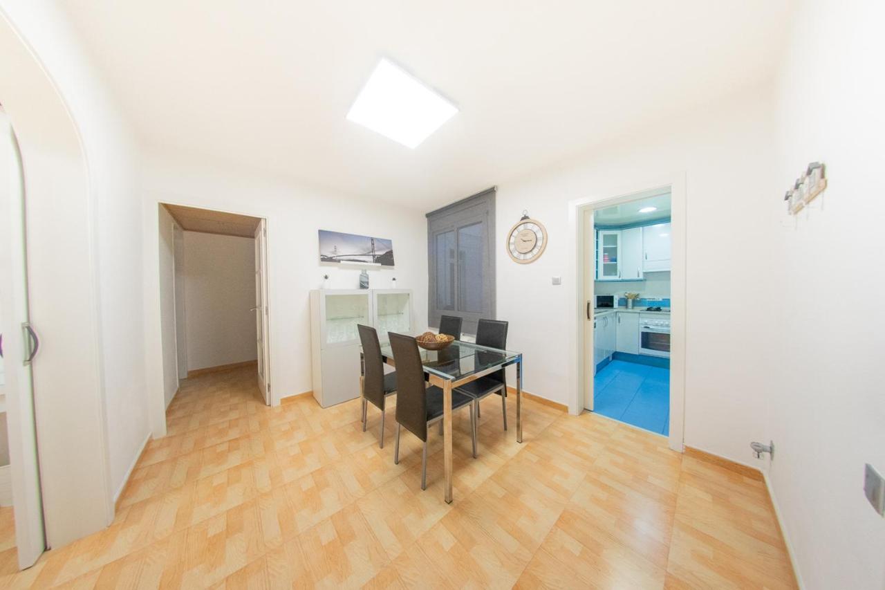 Ahllenrock 6 Pax Near Fira & Bcn Airport - Qr Apartment *