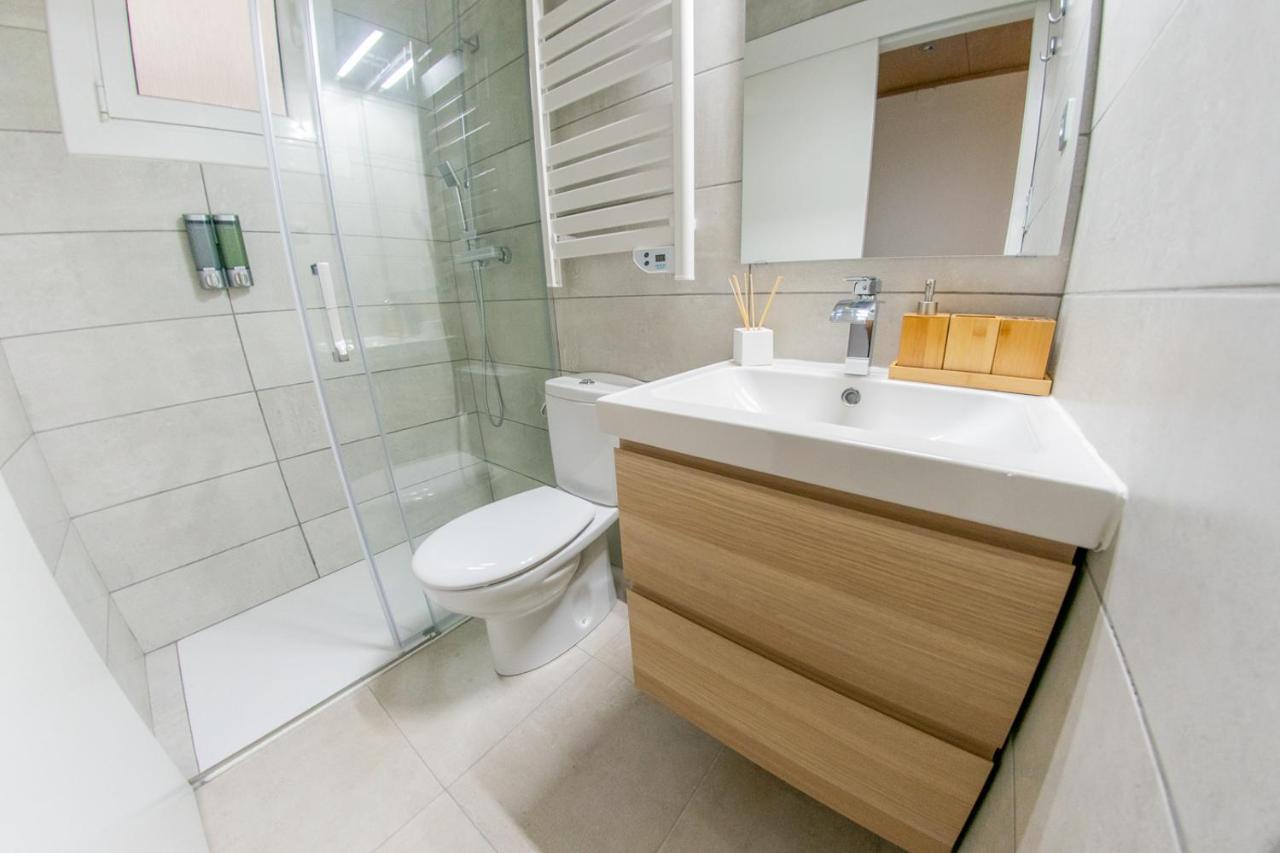 Ahllenrock 6 Pax Near Fira & Bcn Airport - Qr Apartment Cornella de Llobregat