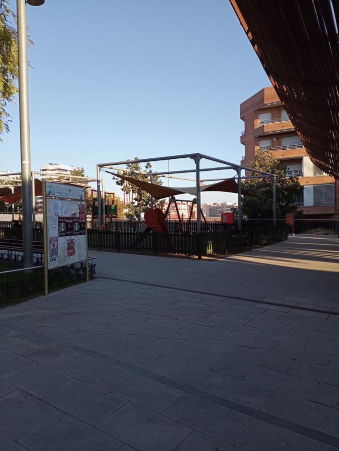 Apartment Ahllenrock 6 Pax Near Fira & Bcn Airport - Qr